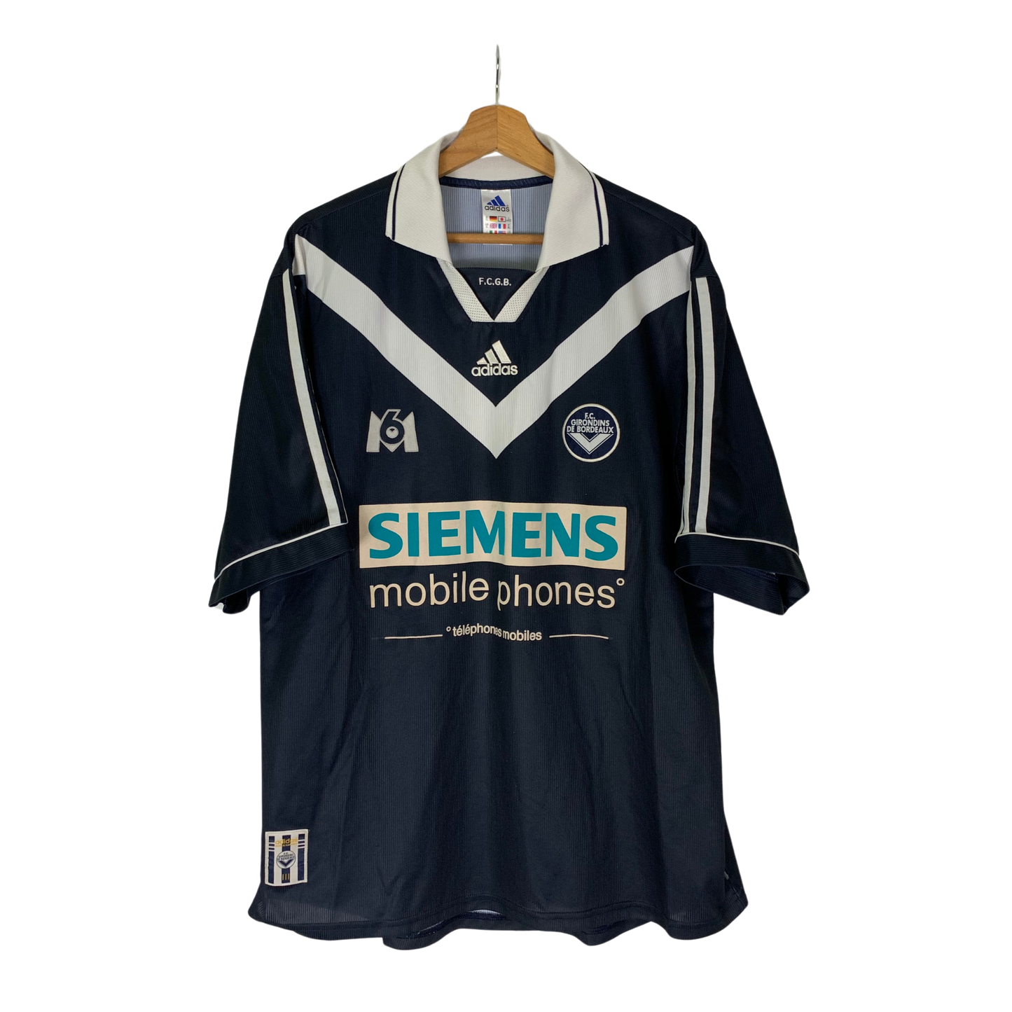 Classic Football Shirt Bordeaux season 2000-2001 at InnoFoot 